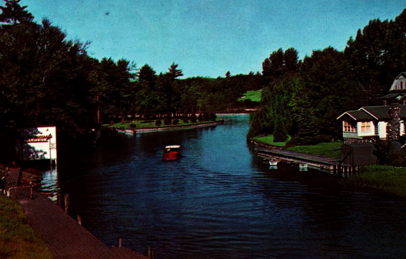 Indian River Inn (Brass Rail Bar & Grill) - General Vintage Postcard Of Indian River